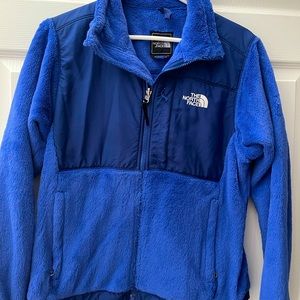 Women’s North Face fleece jacket